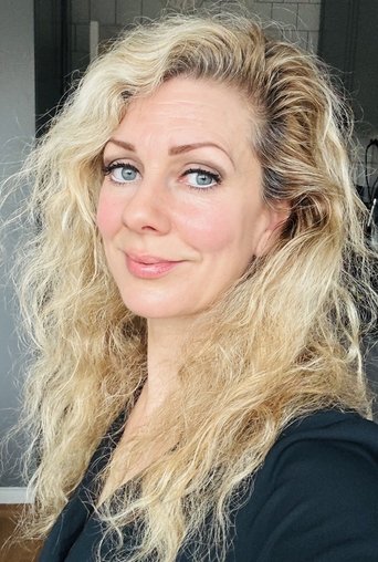 Portrait of Christin Magdu
