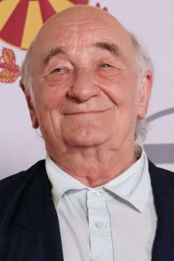 Portrait of Peter Biziou