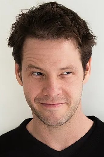 Portrait of Ike Barinholtz