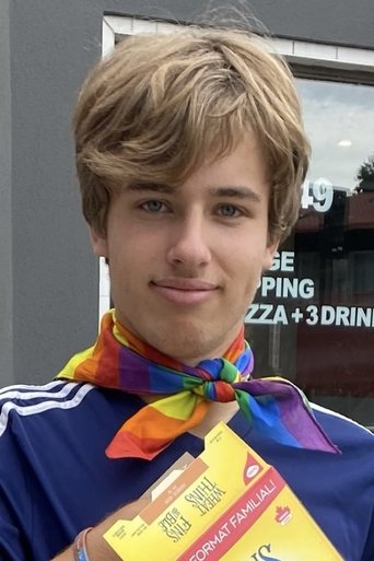 Portrait of Fraser Schaffer