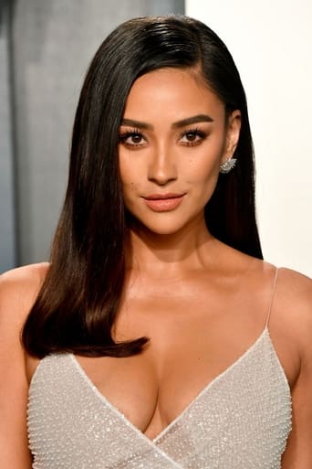 Portrait of Shay Mitchell