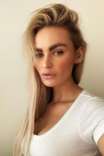 Portrait of Michaela Bernard