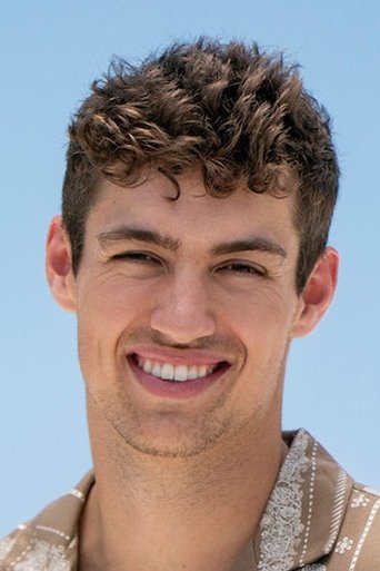Portrait of Logan Paulsen