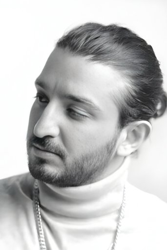 Portrait of Sina Sae