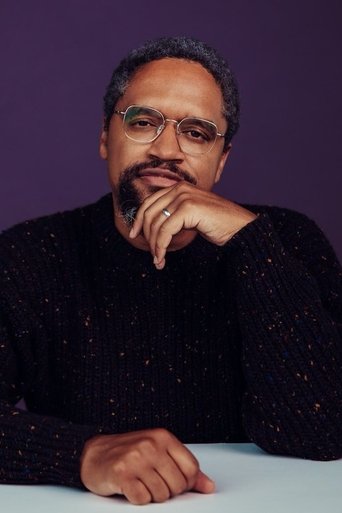 Portrait of Geoff Ross