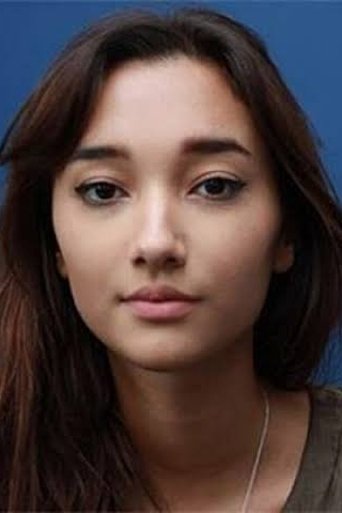 Portrait of Carissa Perusset