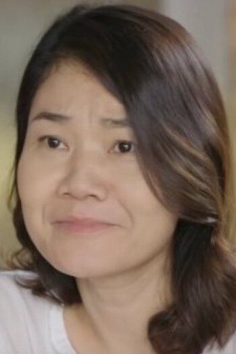 Portrait of Preya Wongrabeb