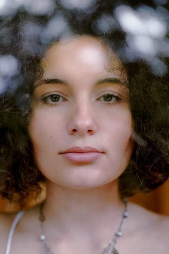 Portrait of Bárbara Castanheira