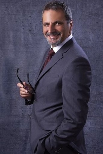 Portrait of Erol Yavan
