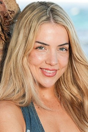 Portrait of Kate Gloufchis