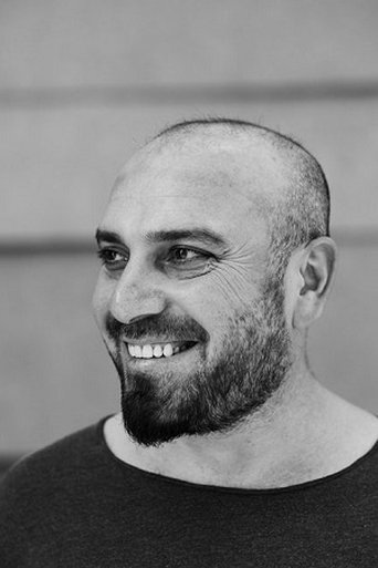 Portrait of Delschad Numan Korshid
