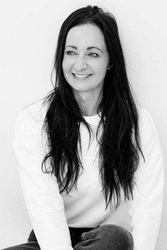 Portrait of Jessica Derhammer