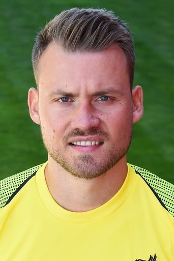 Portrait of Simon Mignolet