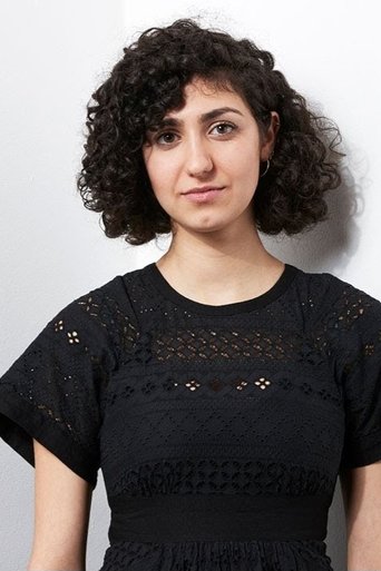Portrait of Kimia Hendi