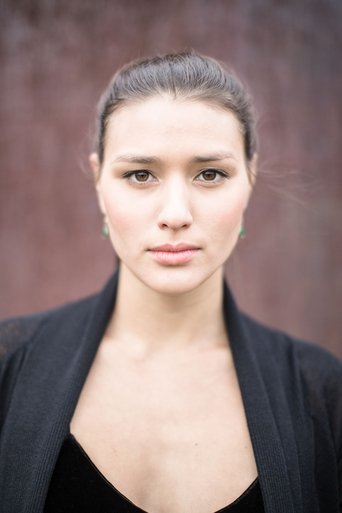 Portrait of Lisa Toh