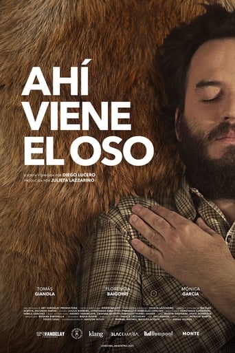 Poster of Here comes the bear