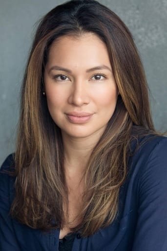 Portrait of Tara Hoyos-Martinez