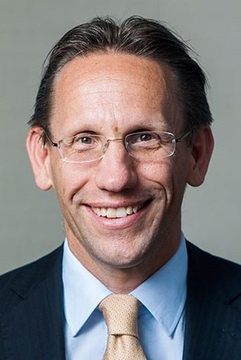 Portrait of Jörg Kukies