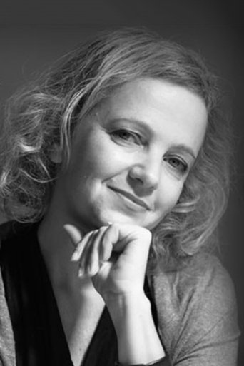 Portrait of Vicky Thalassinou