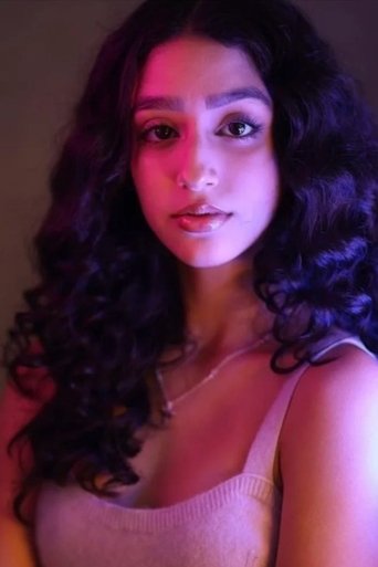 Portrait of Madison Elizabeth Lagares