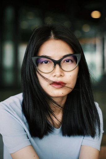 Portrait of Thapanee Loosuwan