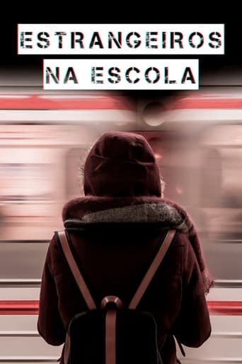 Poster of Estrangeiros na Escola