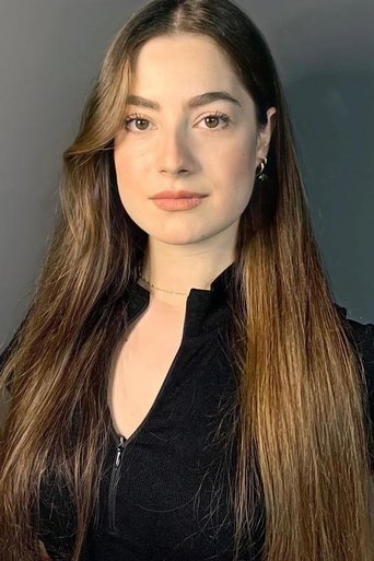 Portrait of Büşra Alnıtemiz