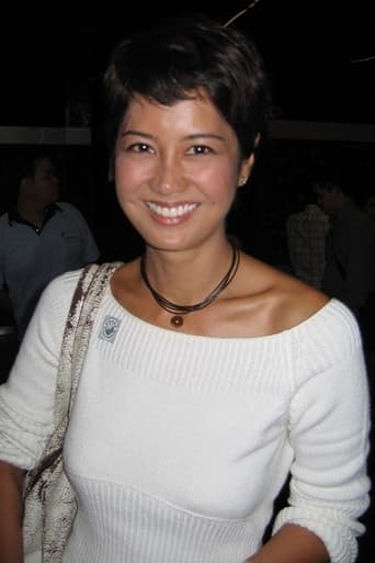 Portrait of Areeya Sirisopa