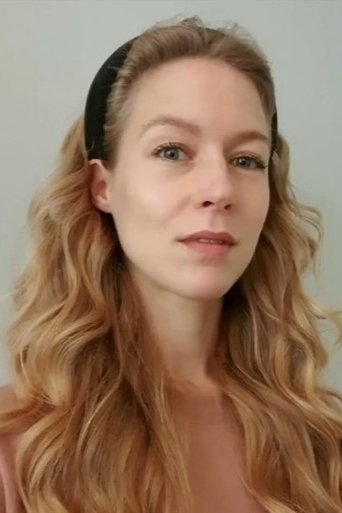 Portrait of Stefanie Nieuwenhuyse