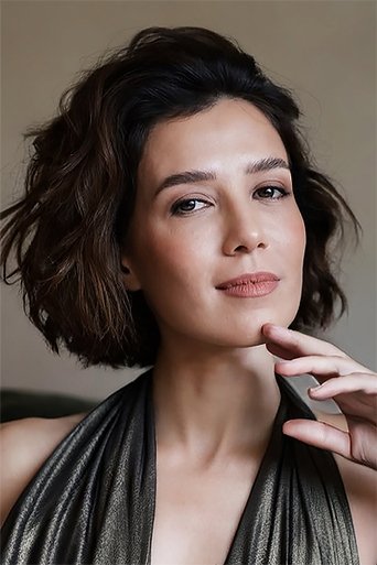 Portrait of Marjorie Estiano