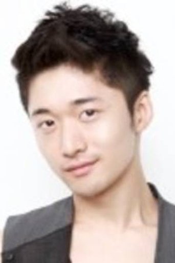 Portrait of 김재웅
