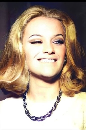 Portrait of Analu Graci