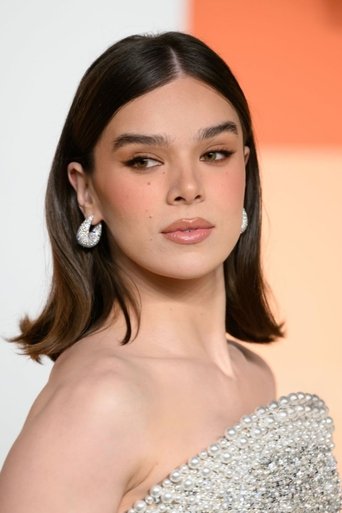 Portrait of Hailee Steinfeld