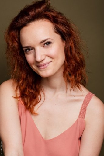 Portrait of Stephanie Schlesser