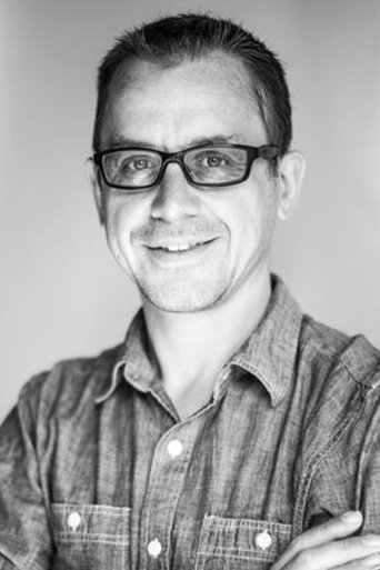 Portrait of Jonathan Noble