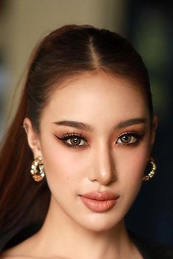 Portrait of Poy Cherlyn Kraiarayapat