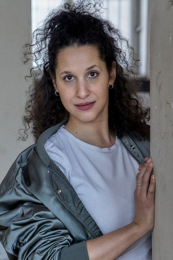 Portrait of Sonja Hurani