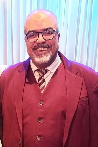 Portrait of Walid Al-Adfawi
