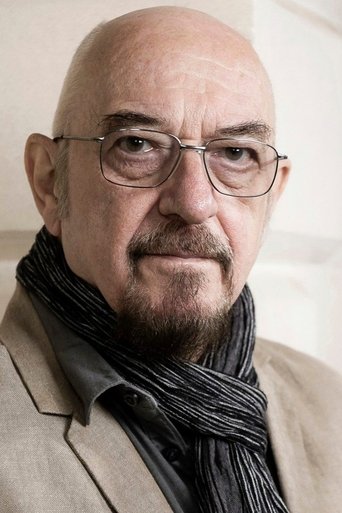Portrait of Ian Anderson