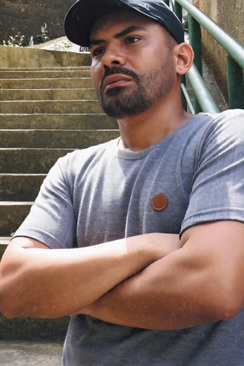 Portrait of Saulo Santiago