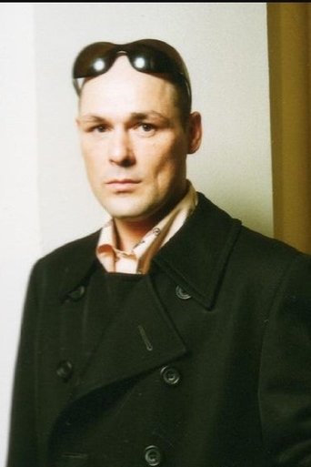 Portrait of Steve Aungle