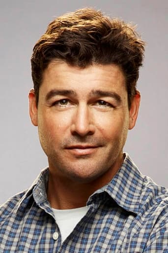 Portrait of Kyle Chandler