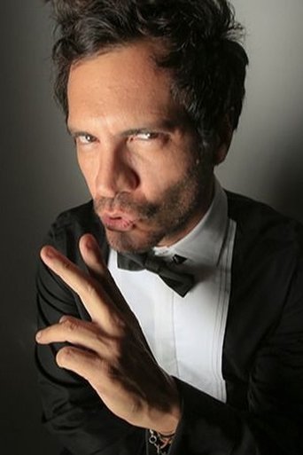 Portrait of Auro Sónico