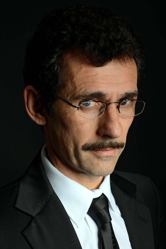Portrait of Marcelo Serre