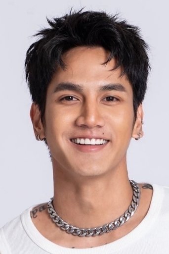 Portrait of Bee Apisit Sangming