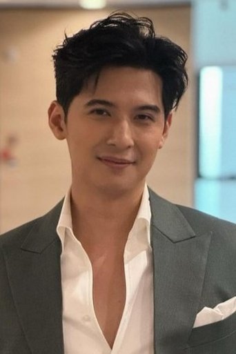 Portrait of Atirut Kittipattana