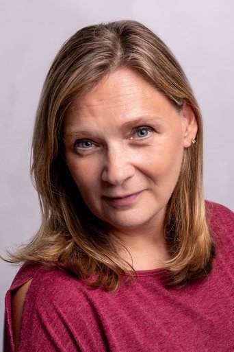 Portrait of Robin Hopkins