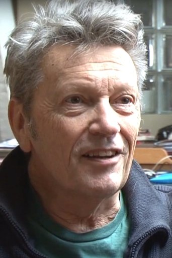 Portrait of Patrick Hella