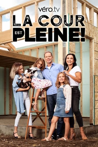 Poster of La cour est pleine!