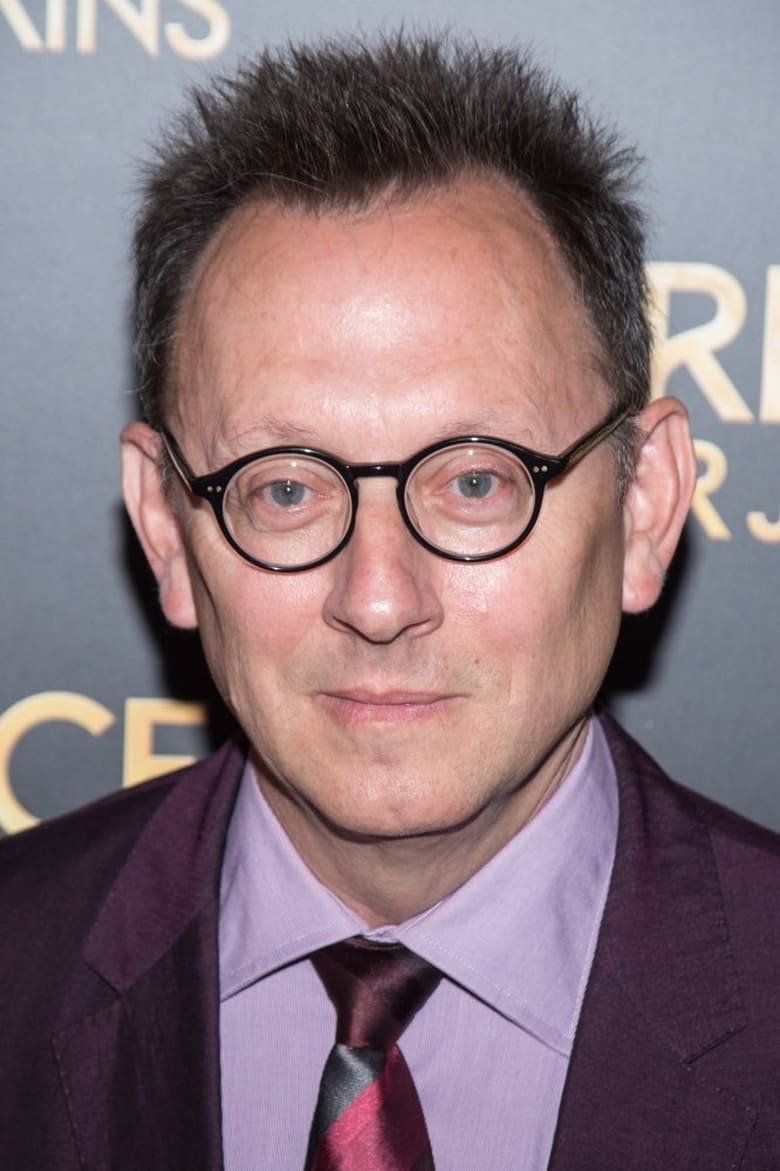 Portrait of Michael Emerson